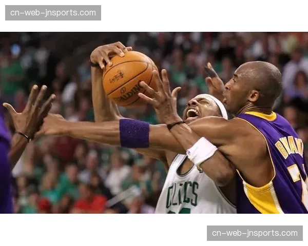 防守强度决定比赛走向 多支球队加强防守体系建设