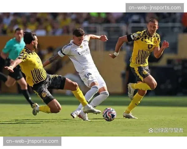 阿隆索执教皇马面临前场拥挤难题 球员关系影响排兵布阵