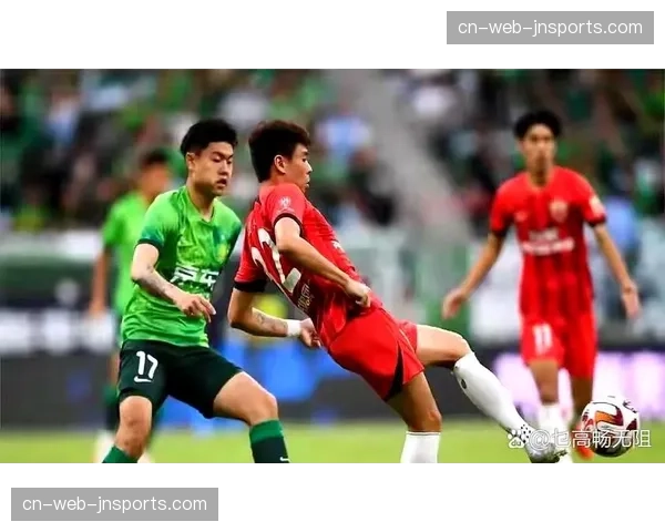 上海申花与北京国安62次交锋26胜16平20负，历史战绩略占上风